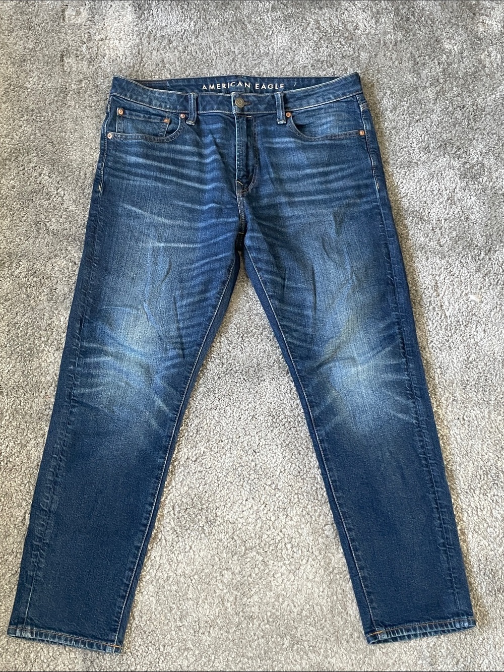 EC Men's American Eagle Athletic Fit Dark Wash Jeans - Size 33